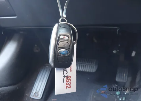 2016 Subaru Outback 2.5I Limited from USA, damaged, VIN 4S4BSANC6G3202857